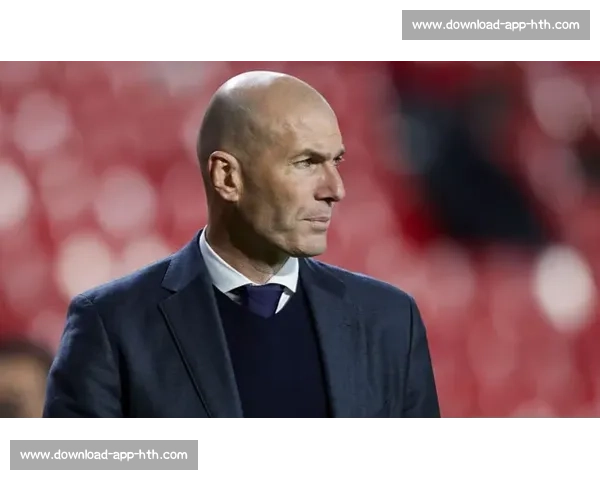 迪弗朗西斯科重返莱切执教，签约两年开启新征程