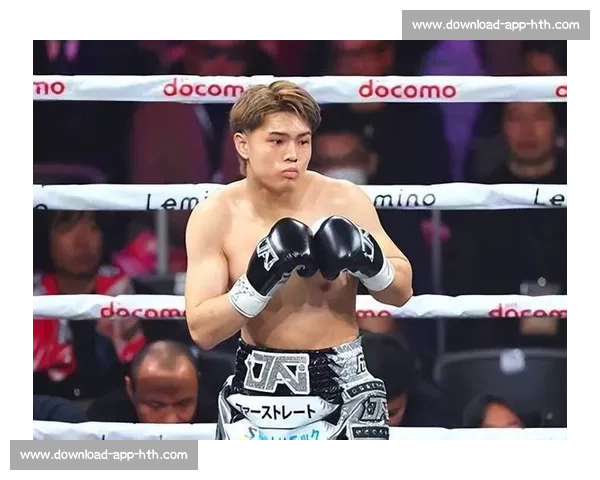 诺曼五回合残暴终结佐佐木，强势卫冕 WBO 次中量级王座