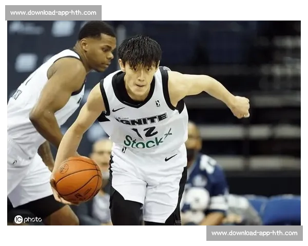 炸裂休赛期！132 人合同到期，赵继伟陷转会风暴，曾凡博冲击 NBA