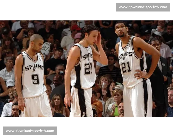 NBA季后赛历史十大经典时刻:传奇永不落幕 NBA季后赛历史十大经典时刻:传奇永不落幕
